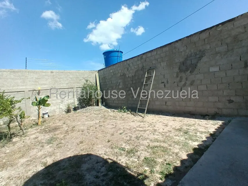 Casa (1 Nivel) en Venta en El Prado, Carabobo - 24