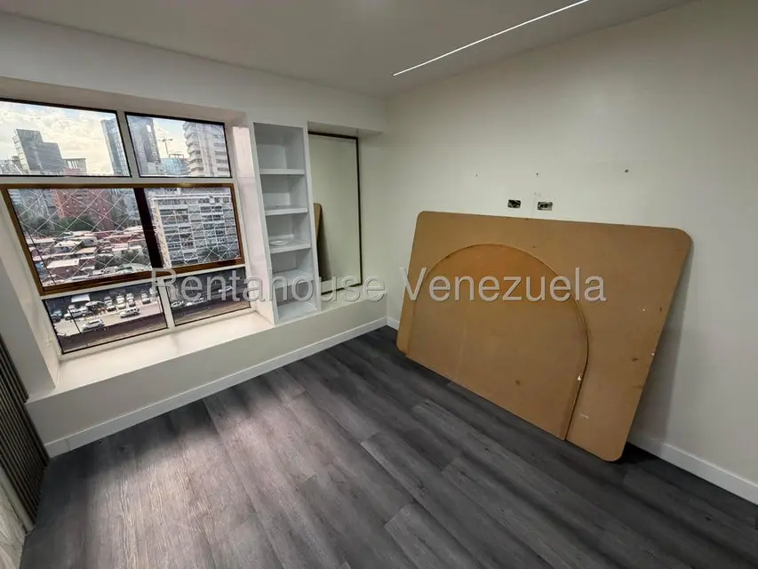 Apartamento (1 Nivel) en Alquiler en Altamira, Distrito Metropolitano - 15