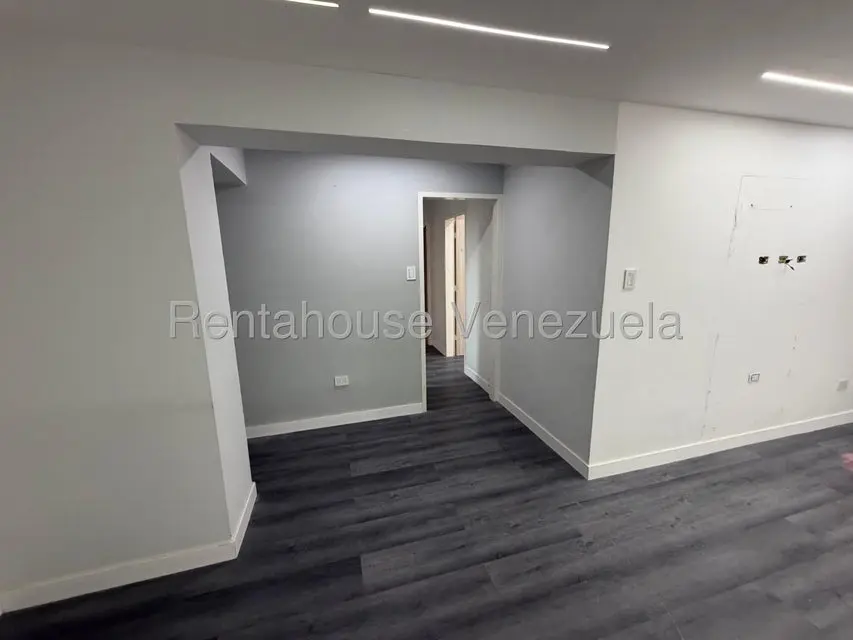 Apartamento (1 Nivel) en Alquiler en Altamira, Distrito Metropolitano - 9