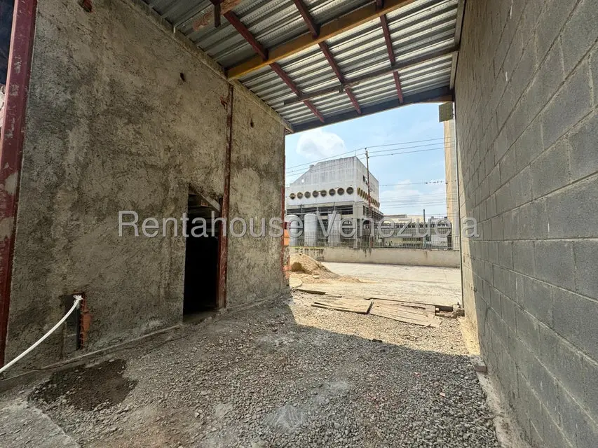 Comercial (Galpon - Deposito) en Venta en Zona Industrial 2, Lara - 10