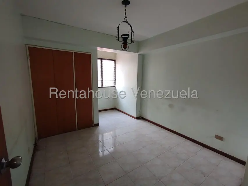 Apartamento (1 Nivel) en Venta en La Urbina, Distrito Metropolitano - 24