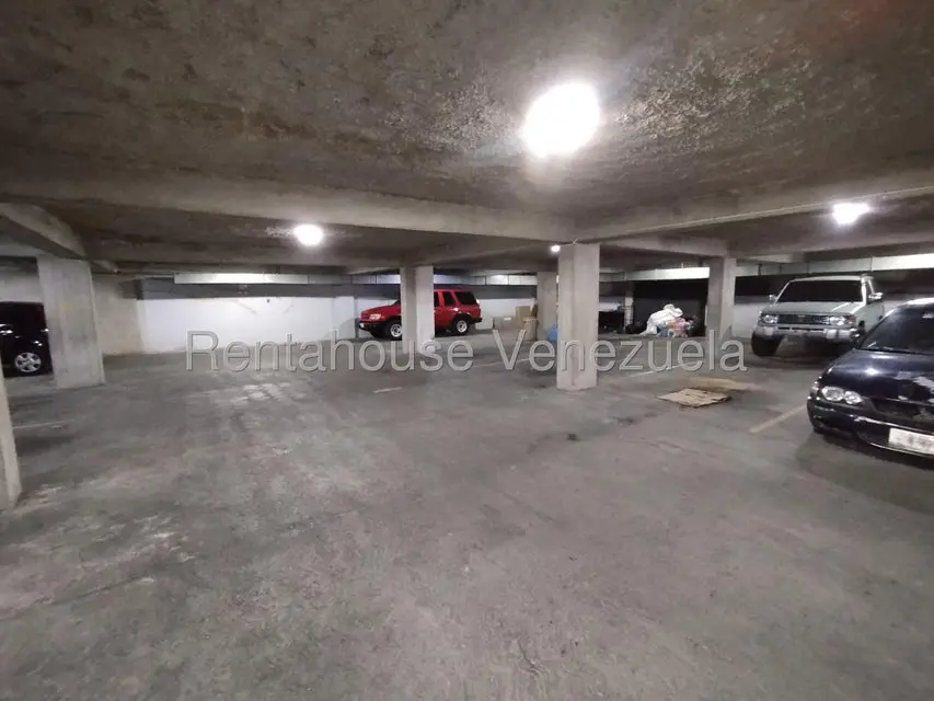 Apartamento (1 Nivel) en Venta en La Urbina, Distrito Metropolitano - 35
