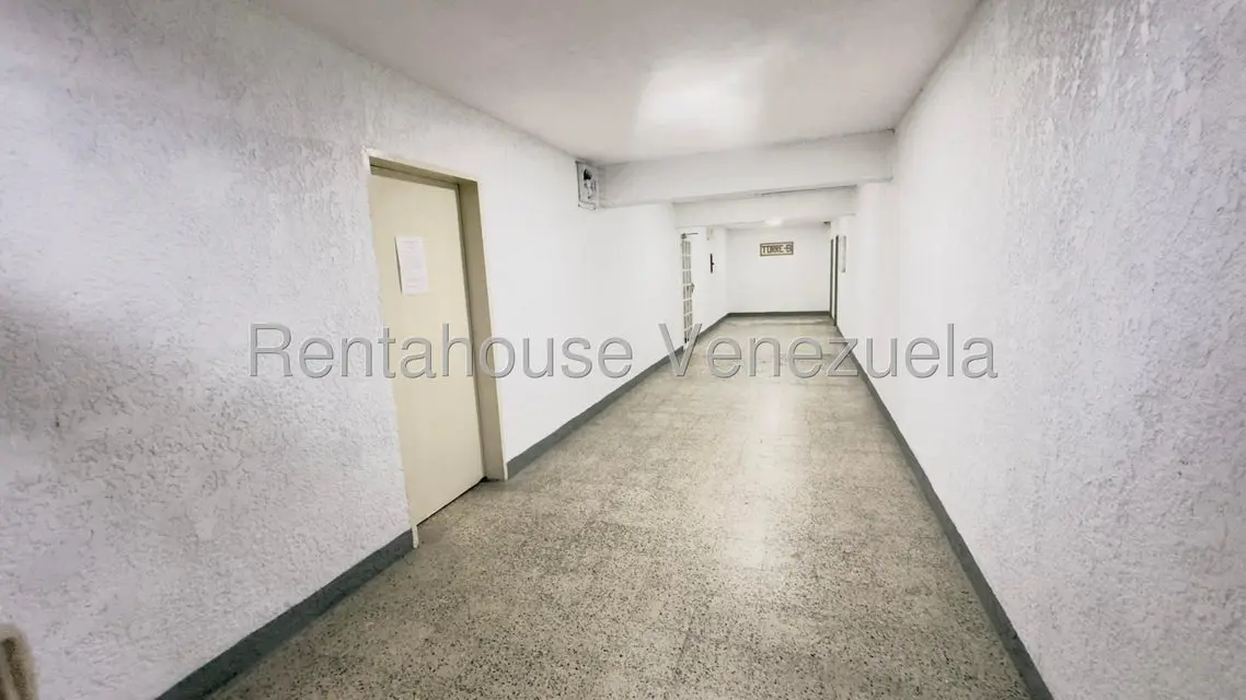 Apartamento (1 Nivel) en Venta en Don Blas, Miranda - 18