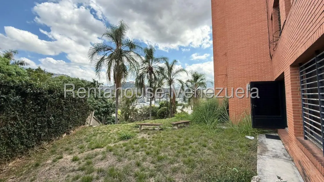 Townhouse (Multiples Niveles) en Venta en Lomas de La Trinidad, Distrito Metropolitano - 29