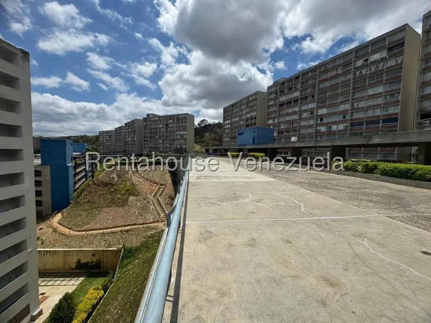 Apartamento (1 Nivel) en Venta en El Encantado, Distrito Metropolitano - 2