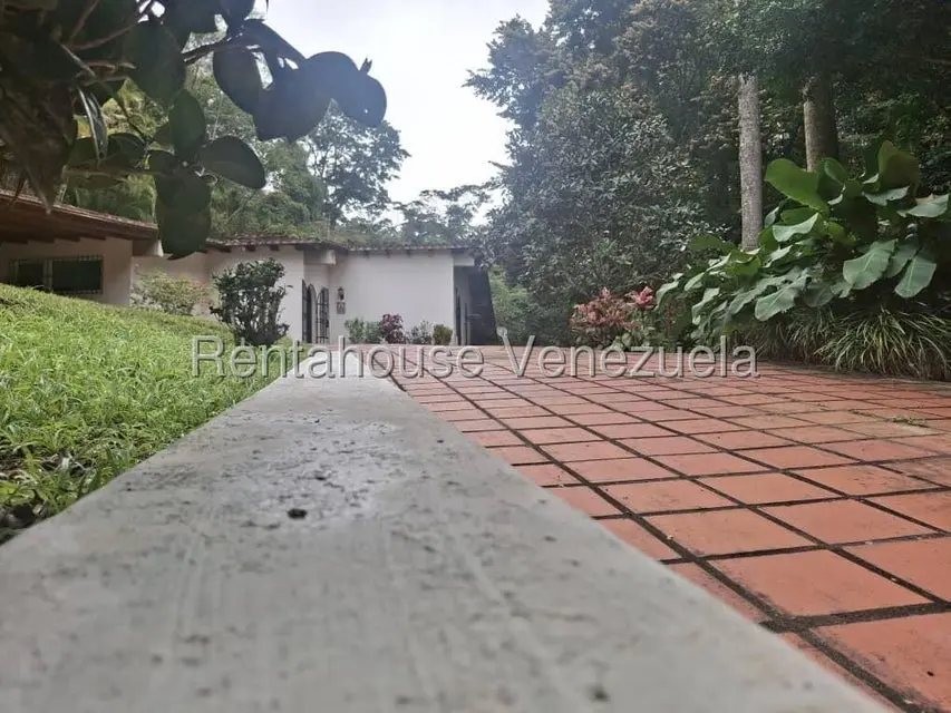 Casa (1 Nivel) en Venta en Los Geranios, Distrito Metropolitano - 3