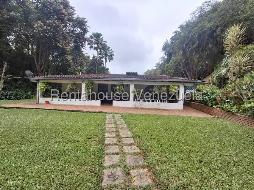 Casa (1 Nivel) en Venta en Los Geranios, Distrito Metropolitano - 29