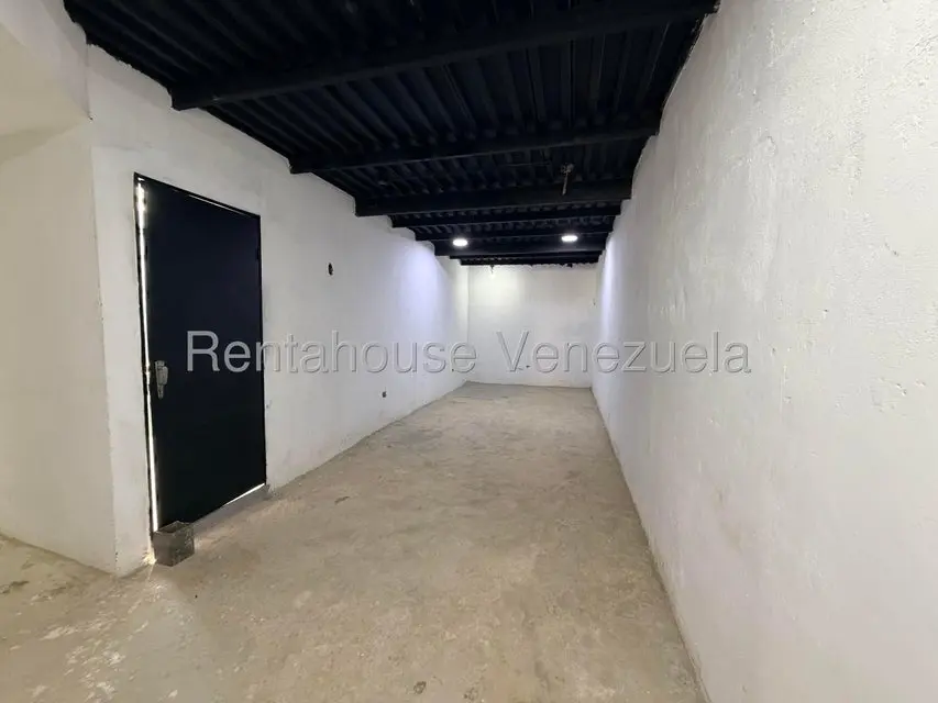 Casa (Multipes Niveles) en Venta en San Roman, Distrito Metropolitano - 40