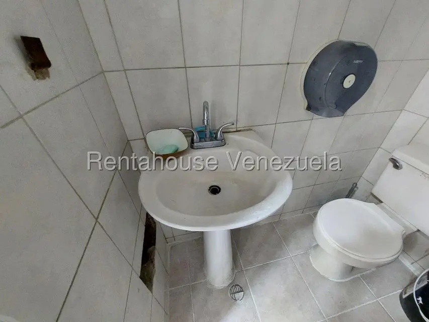 Comercial (Local Comercial) en Venta en Montalban II, Distrito Metropolitano - 7