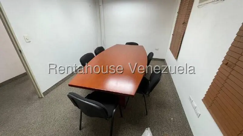 Comercial (Local Comercial) en Venta en La Trinidad, Distrito Metropolitano - 17