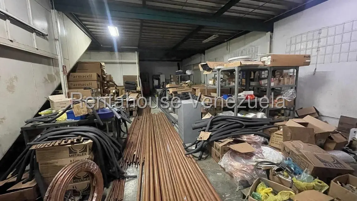 Comercial (Local Comercial) en Venta en La Trinidad, Distrito Metropolitano - 10