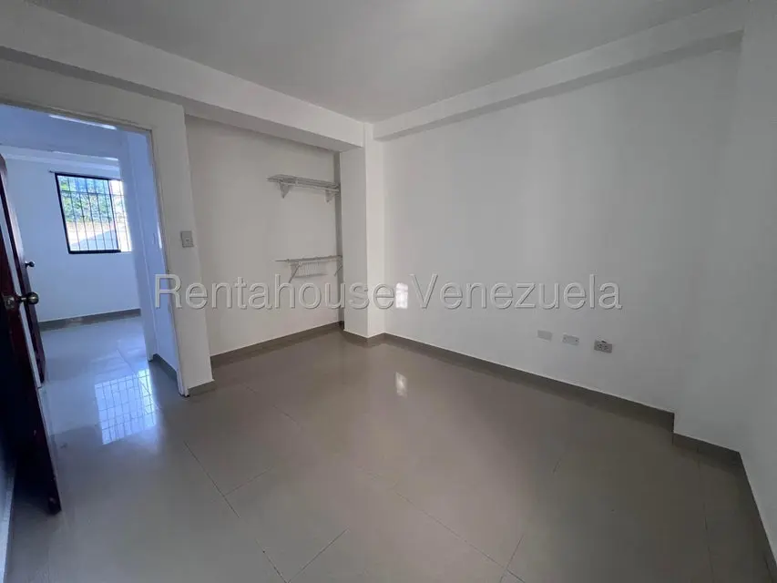 Apartamento (1 Nivel) en Alquiler en Conjunto Residencial Las Carolinas II, Aragua - 17