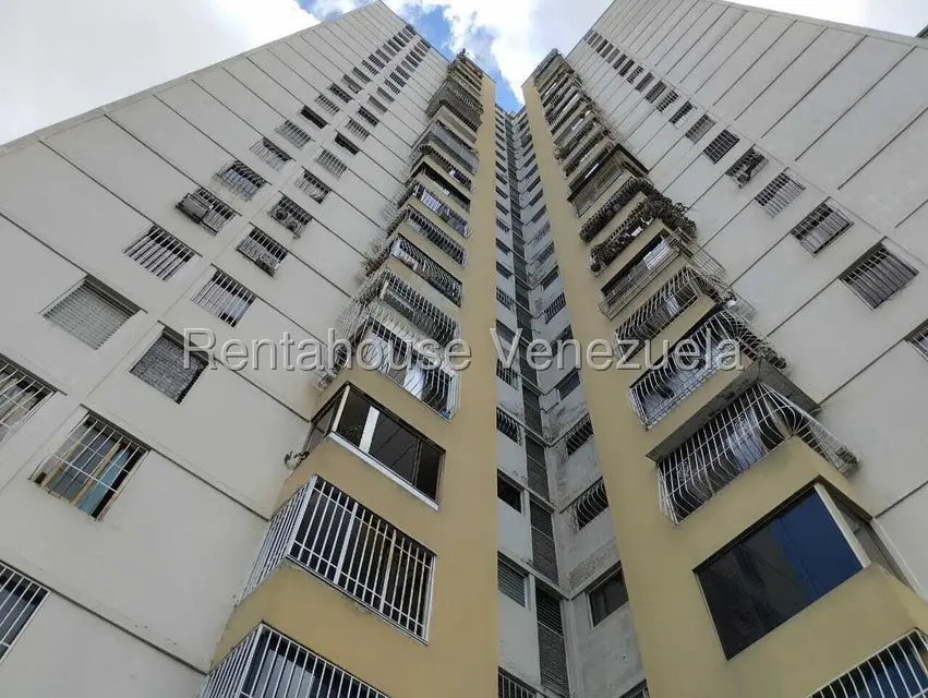 Apartamento (1 Nivel) en Alquiler en Los Samanes, Distrito Metropolitano