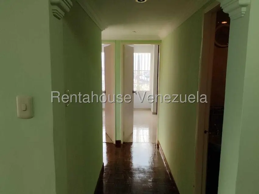 Apartamento (1 Nivel) en Alquiler en Los Samanes, Distrito Metropolitano - 3