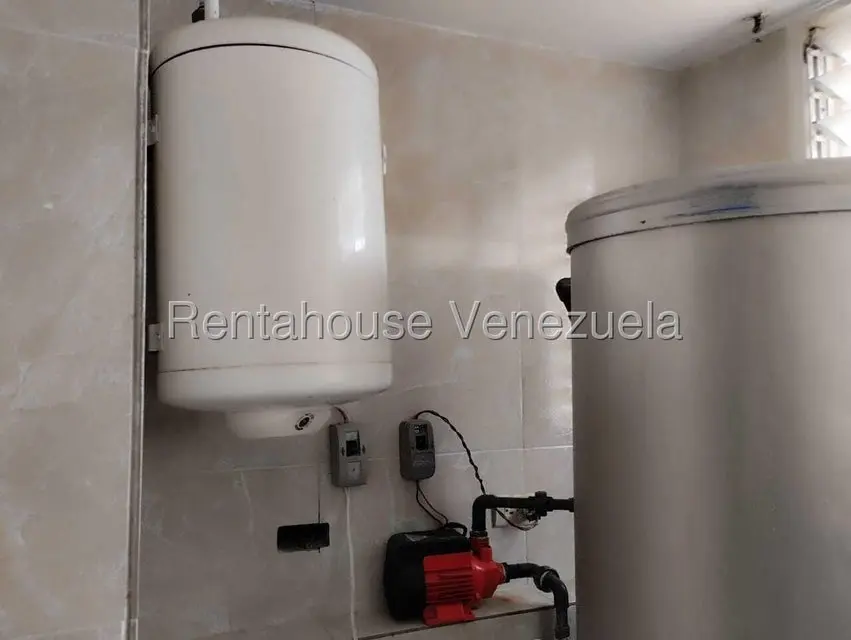 Apartamento (1 Nivel) en Alquiler en Los Samanes, Distrito Metropolitano - 6