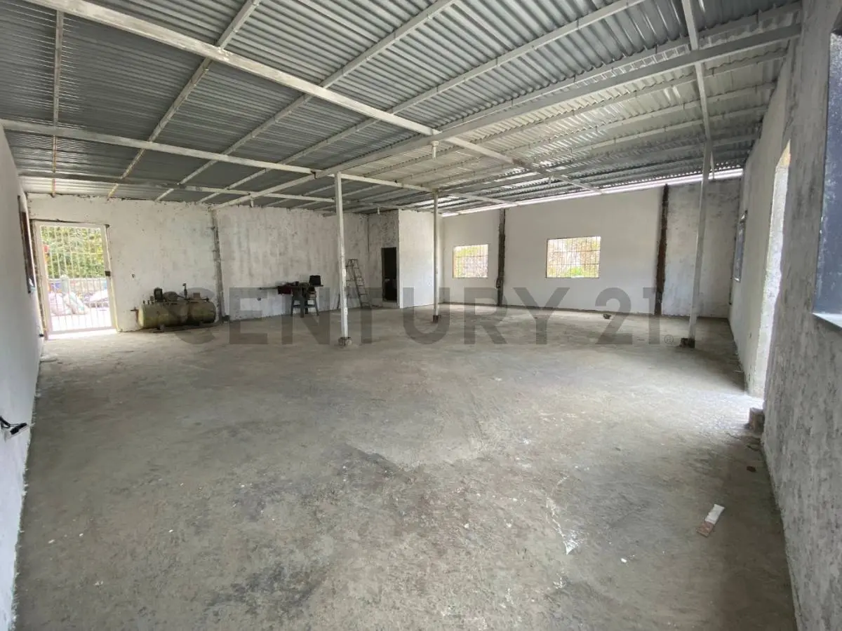 ¿Buscabas galpón cerca en El Cementerio? Mira este lienzo en blanco - 8