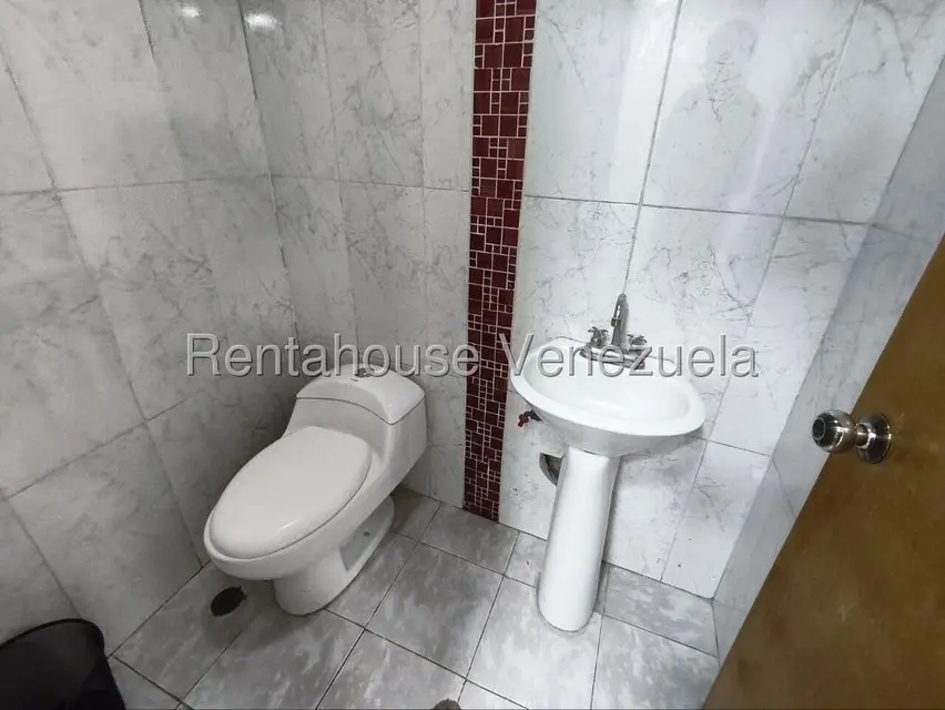 Comercial (Local Comercial) en Venta en Zona Centro, Aragua - 13