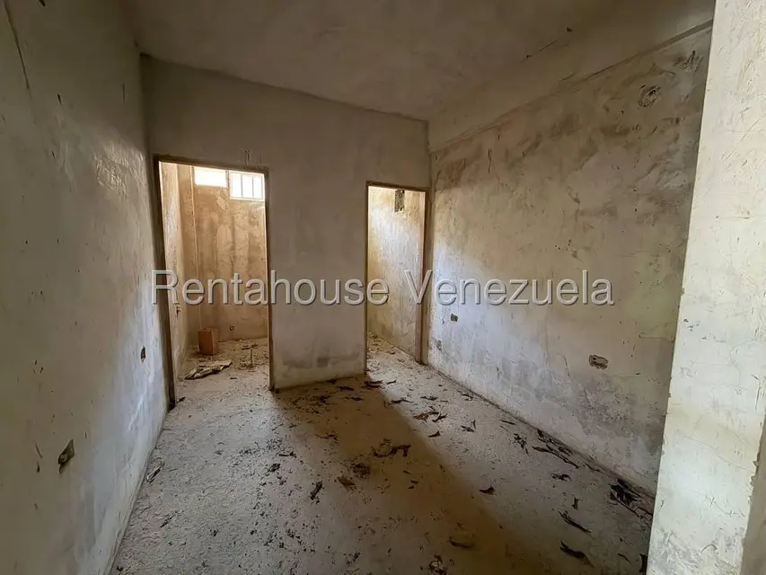 Comercial (Local Comercial) en Venta en Avenida Intercomunal, Zulia - 5