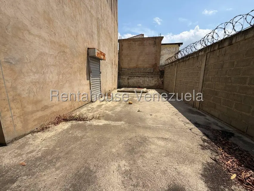 Comercial (Local Comercial) en Venta en Avenida Intercomunal, Zulia - 9