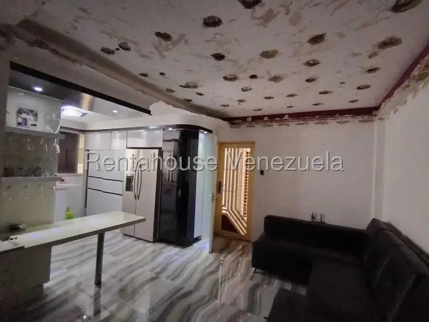 Apartamento (1 Nivel) en Venta en La Florida, Carabobo - 11