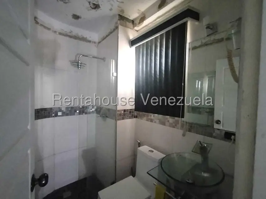 Apartamento (1 Nivel) en Venta en La Florida, Carabobo - 17