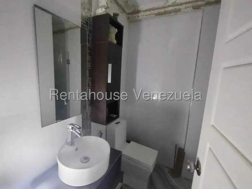 Apartamento (1 Nivel) en Venta en La Florida, Carabobo - 18