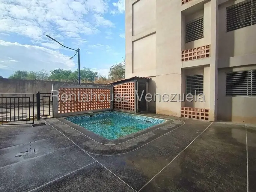 Apartamento (1 Nivel) en Venta en La Florida, Carabobo - 30