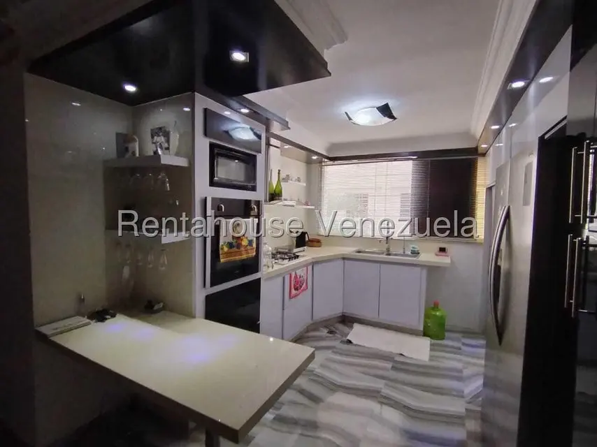 Apartamento (1 Nivel) en Venta en La Florida, Carabobo - 4