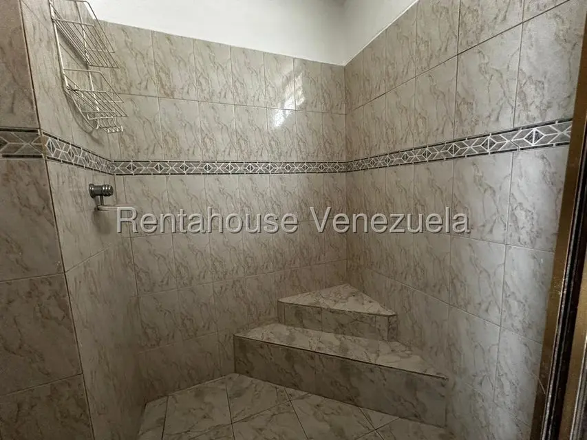 Apartamento (1 Nivel) en Venta en La Boyera, Distrito Metropolitano - 23