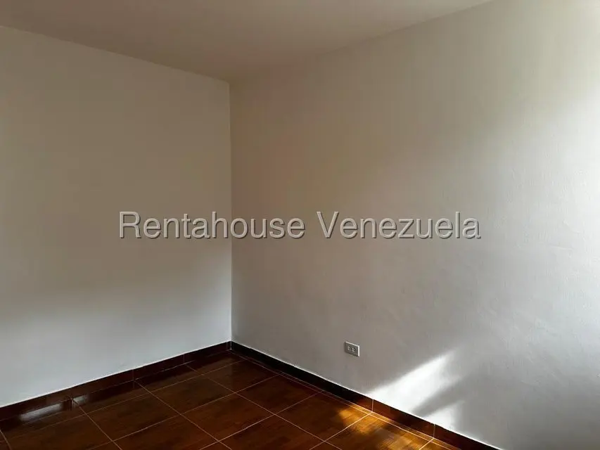 Apartamento (1 Nivel) en Venta en La Boyera, Distrito Metropolitano - 27