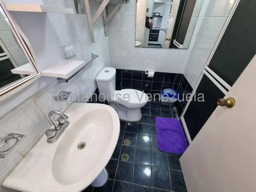 Apartamento (1 Nivel) en Venta en Playa Grande, Vargas - 10