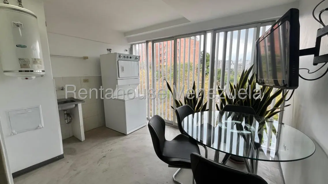 Apartamento (1 Nivel) en Alquiler en Santa Fe Sur, Distrito Metropolitano - 14