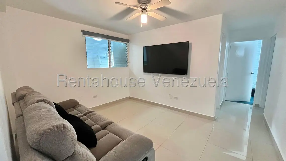 Apartamento (1 Nivel) en Alquiler en Santa Fe Sur, Distrito Metropolitano - 18