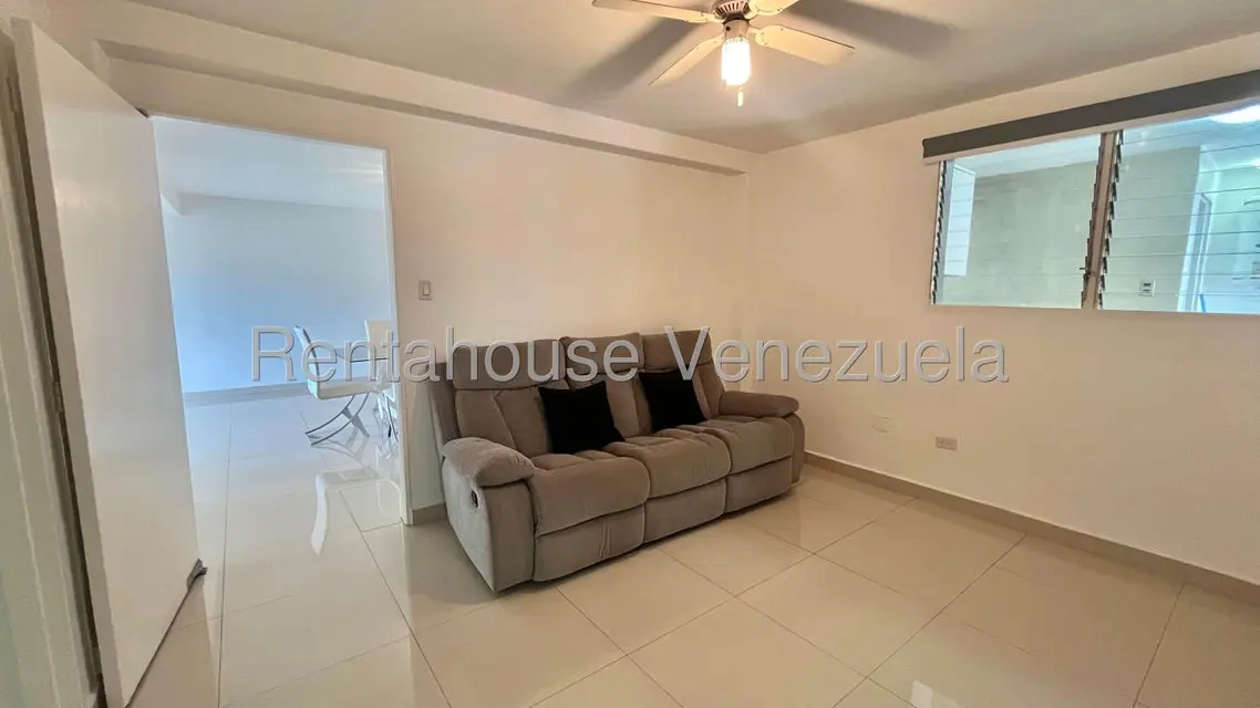 Apartamento (1 Nivel) en Alquiler en Santa Fe Sur, Distrito Metropolitano - 19