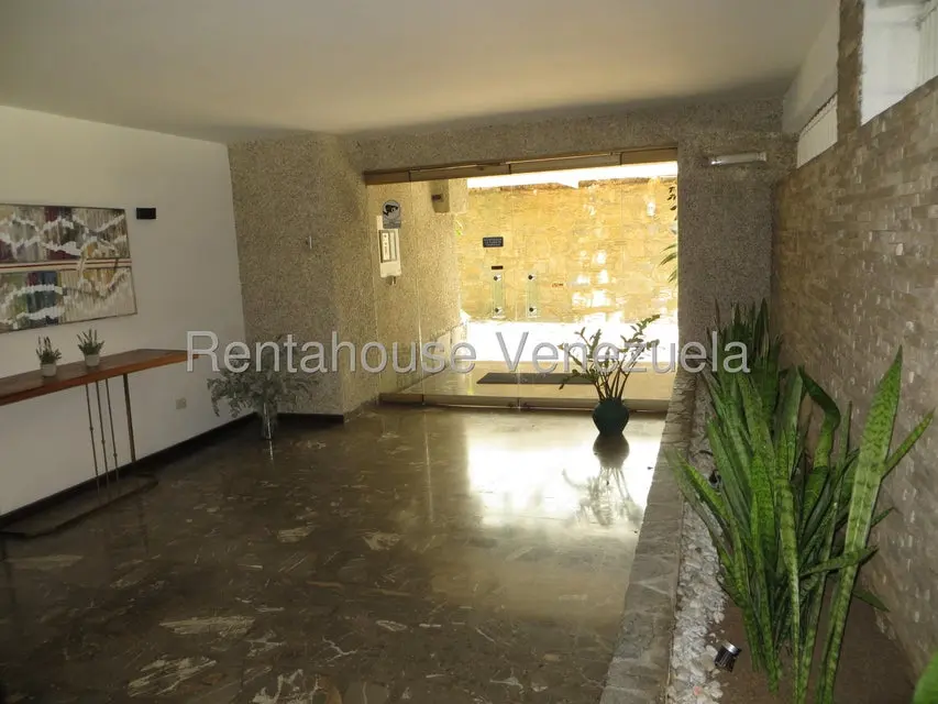 Apartamento (1 Nivel) en Alquiler en Santa Fe Sur, Distrito Metropolitano - 29