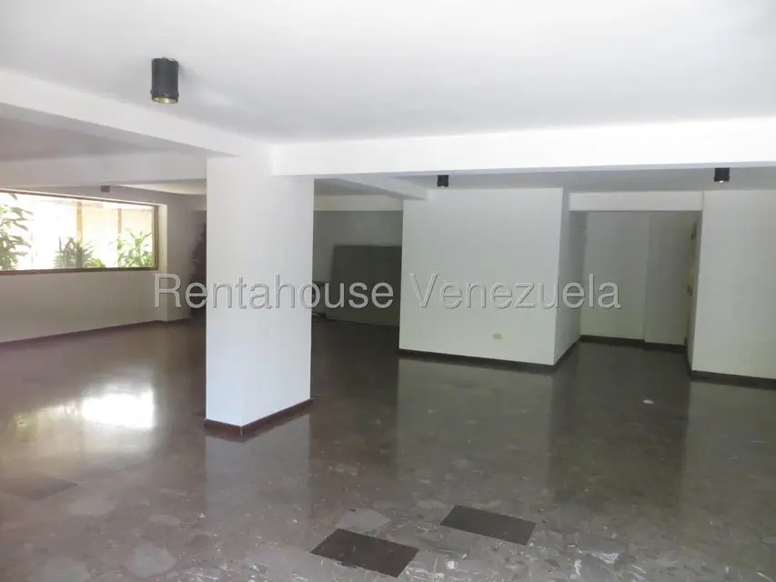 Apartamento (1 Nivel) en Alquiler en Santa Fe Sur, Distrito Metropolitano - 31