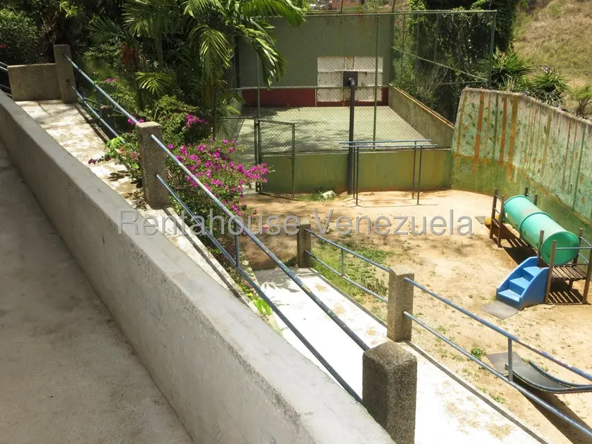 Apartamento (1 Nivel) en Alquiler en Santa Fe Sur, Distrito Metropolitano - 36