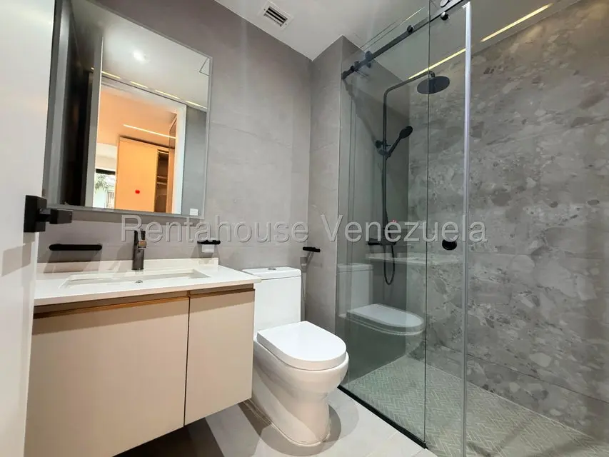 Apartamento (1 Nivel) en Venta en La Castellana, Distrito Metropolitano - 21