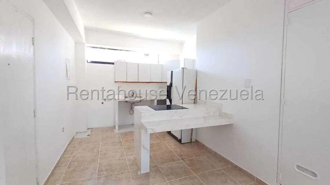Apartamento (1 Nivel) en Venta en Costa Azul, Nueva Esparta - 3