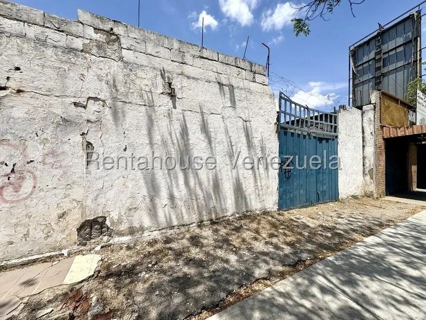 Terreno (Comercial) en Venta en Centro, Lara - 3