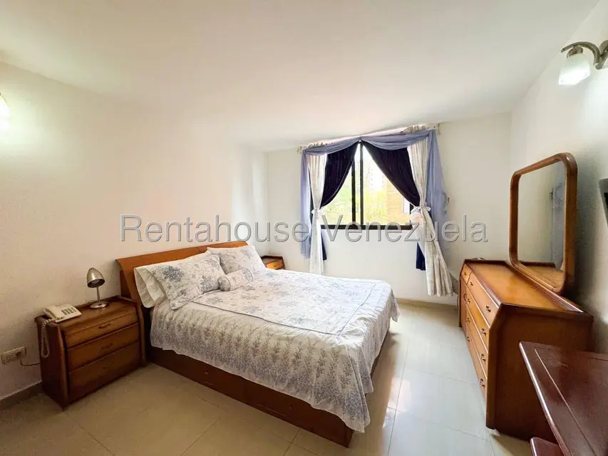 Apartamento (1 Nivel) en Venta en Colinas de La Tahona, Distrito Metropolitano - 22