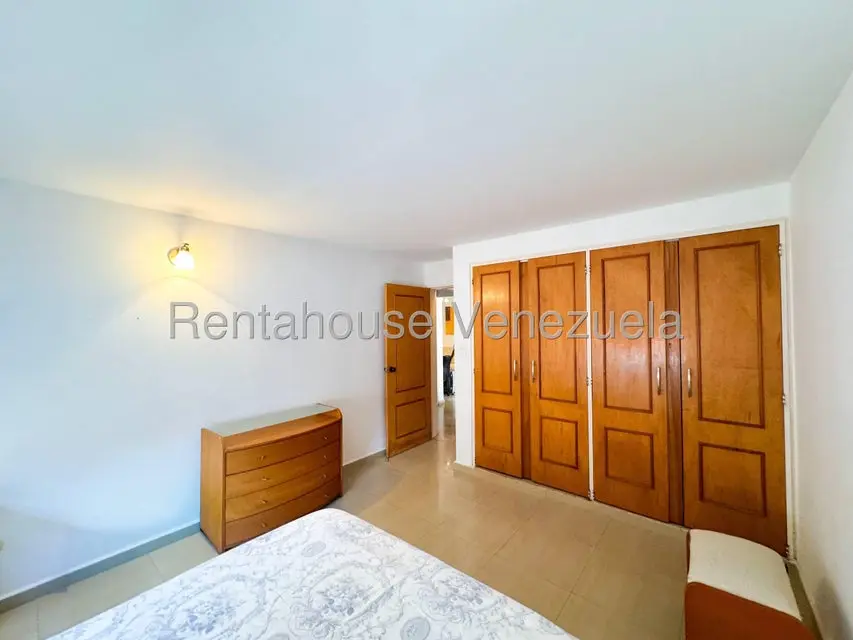 Apartamento (1 Nivel) en Venta en Colinas de La Tahona, Distrito Metropolitano - 29