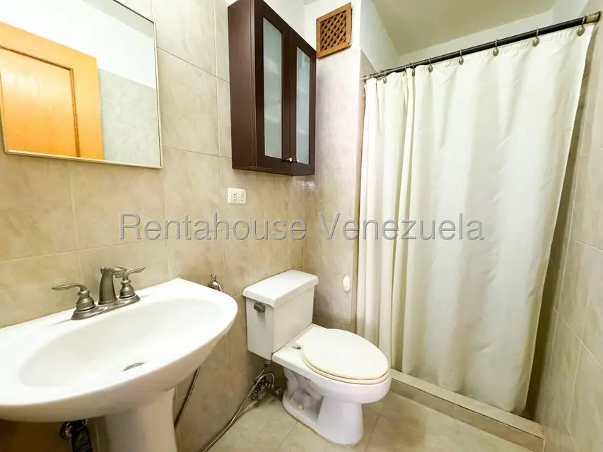 Apartamento (1 Nivel) en Venta en Colinas de La Tahona, Distrito Metropolitano - 34