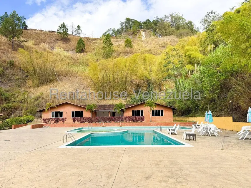 Apartamento (1 Nivel) en Venta en Colinas de La Tahona, Distrito Metropolitano - 41