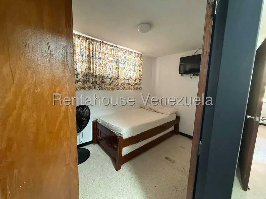 Casa (Multipes Niveles) en Venta en El Marques, Distrito Metropolitano - 32