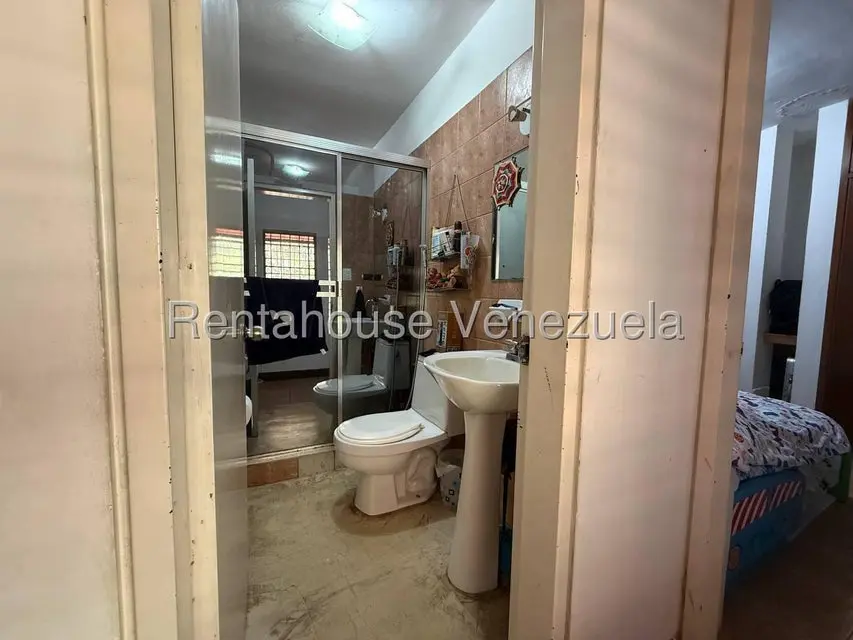 Casa (Multipes Niveles) en Venta en El Marques, Distrito Metropolitano - 41