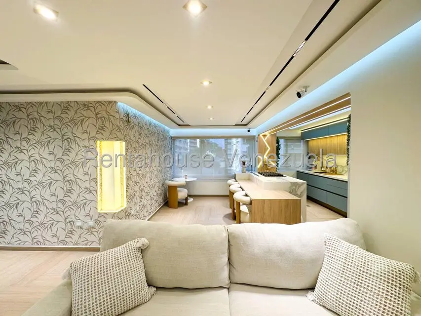 Apartamento (1 Nivel) en Venta en Santa Monica, Distrito Metropolitano - 2