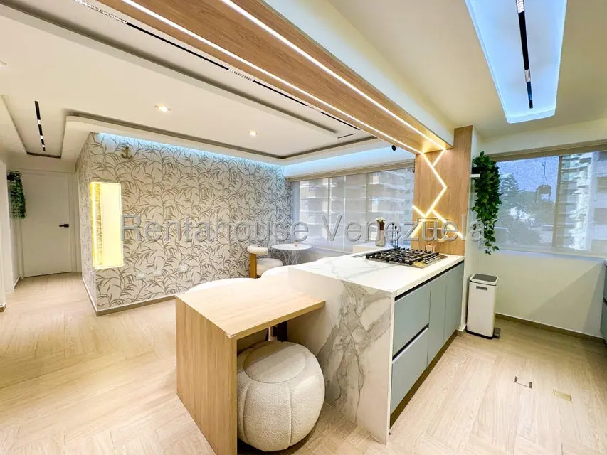 Apartamento (1 Nivel) en Venta en Santa Monica, Distrito Metropolitano - 11