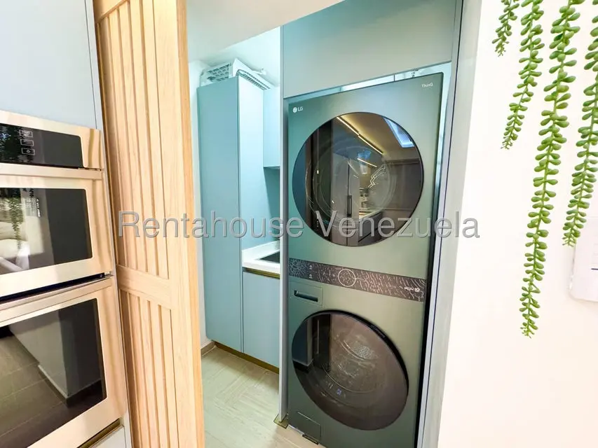 Apartamento (1 Nivel) en Venta en Santa Monica, Distrito Metropolitano - 15