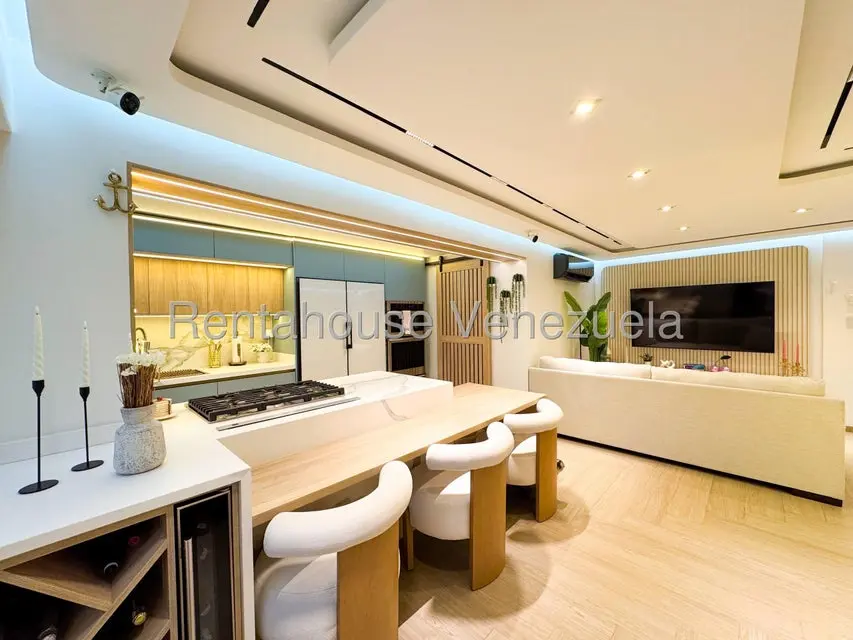 Apartamento (1 Nivel) en Venta en Santa Monica, Distrito Metropolitano - 8